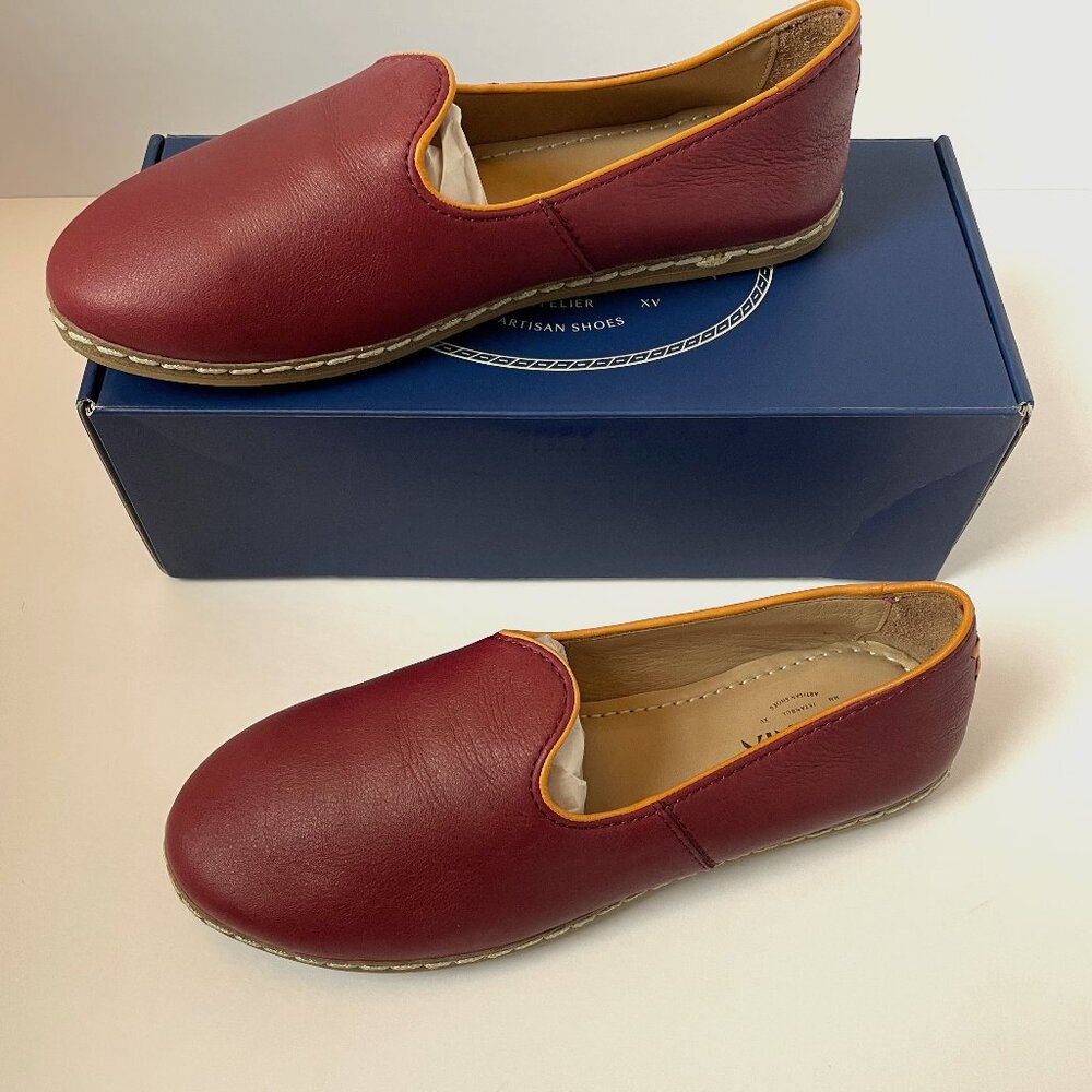 Charix, NIB, color: cherry, size: EU 39